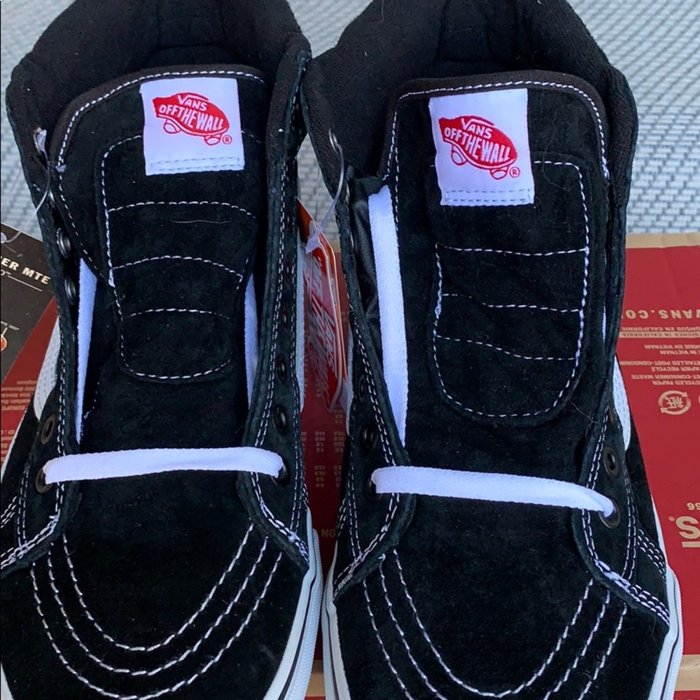 VANS SK8-Hi Mte Black/True White WMNS - Picture 9 of 16